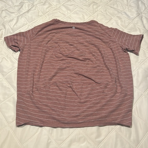Lululemon T-Shirt - Picture 2 of 2